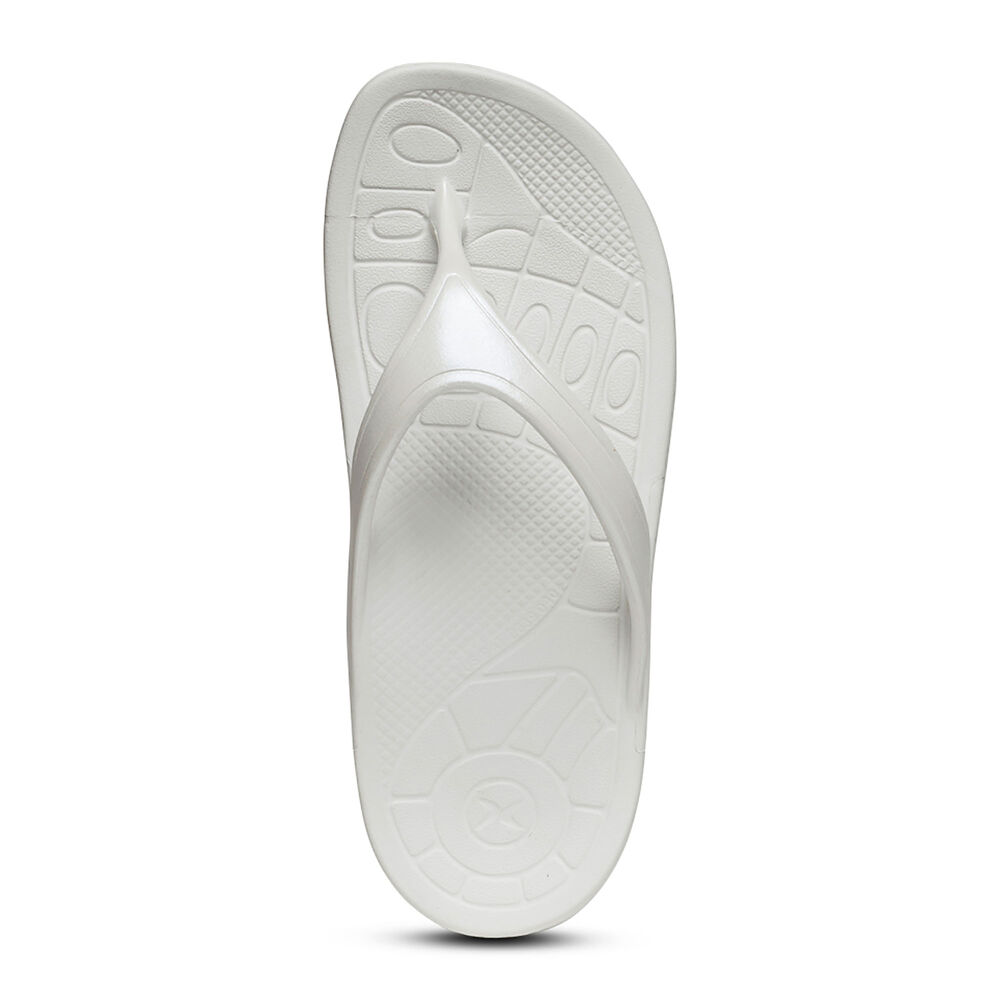 Aetrex Women's Fiji Orthotic Flip Flops - White | USA RIREUHC